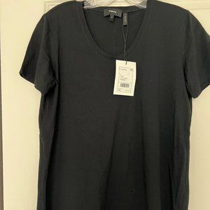 NWT THEORY WOMENS BLACK CREWNECK TSHIRT - SZ S - A MUST HAVE